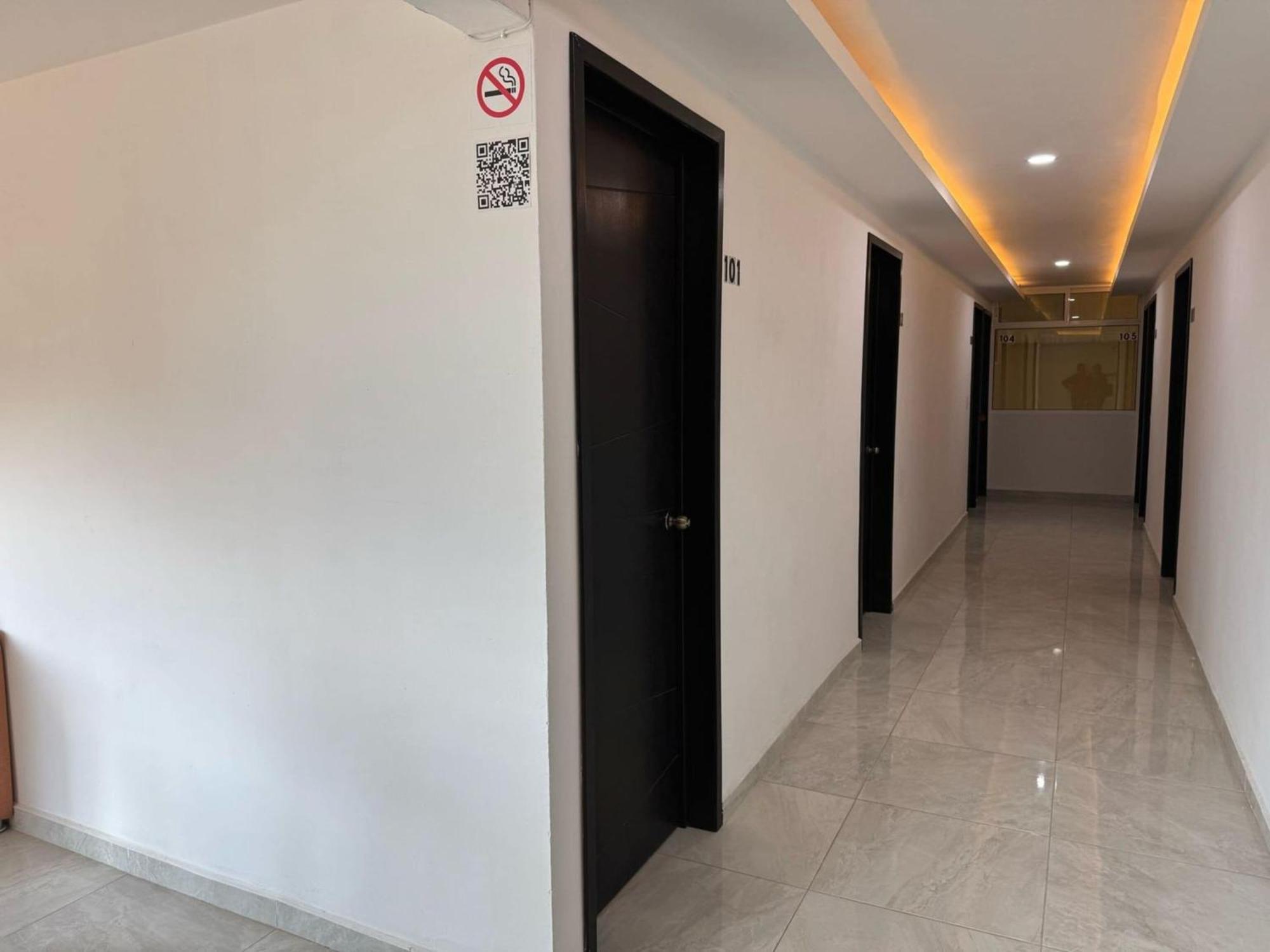 Oyo Hotel Familiar Tollan 촐룰라 외부 사진
